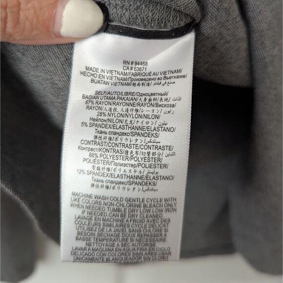 BCBGMAXAZRIA Peplum Top Women’s Medium Heather Gray Long Sleeve Square Neck - Picture 4 of 5